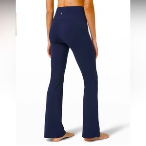 lululemon Groove Pant Flare (nulu) in True Navy